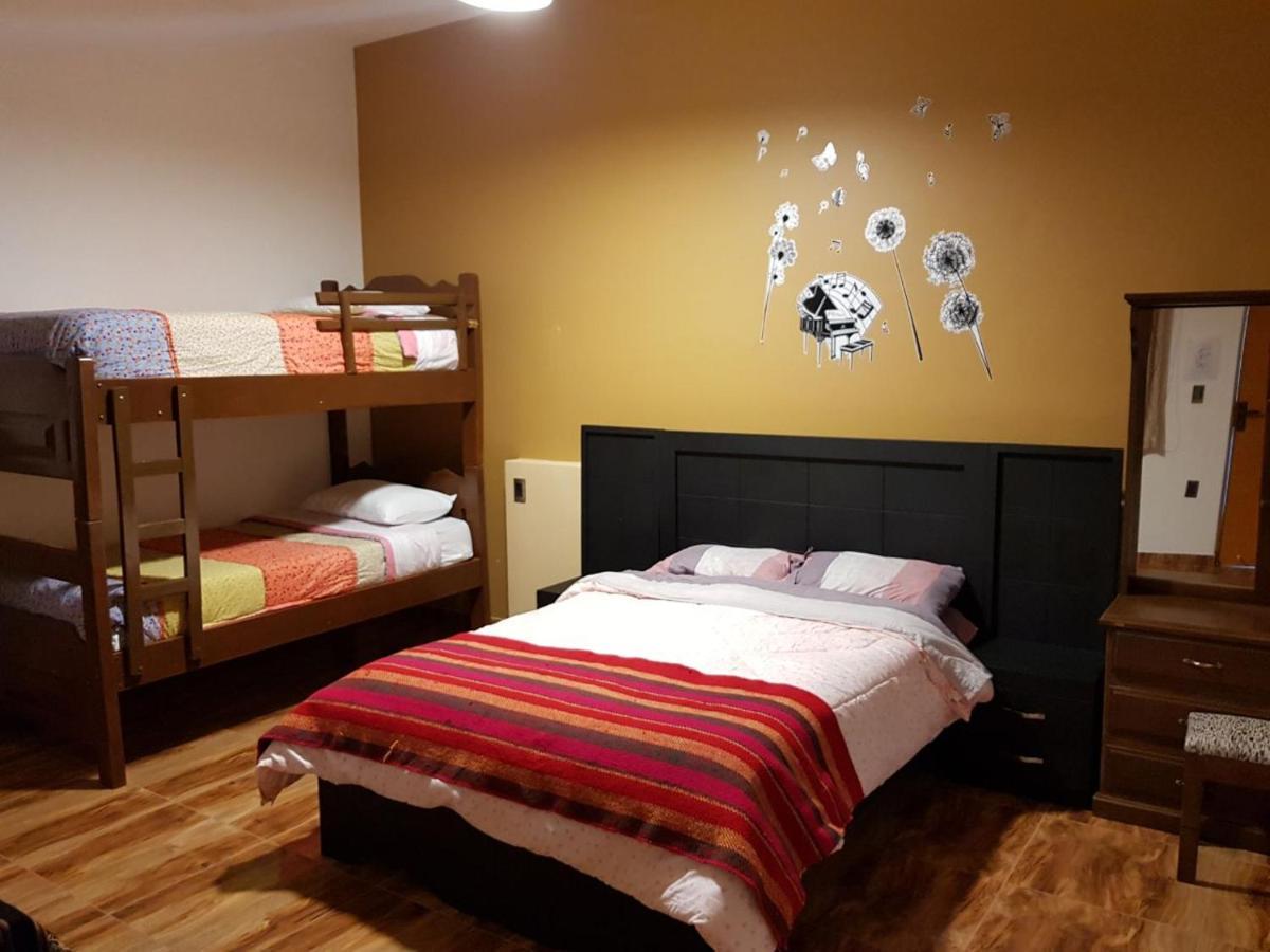 Hotel Mil Estrellas-Torotoro Potosí Buitenkant foto