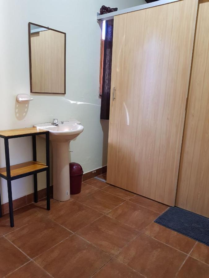 Hotel Mil Estrellas-Torotoro Potosí Buitenkant foto