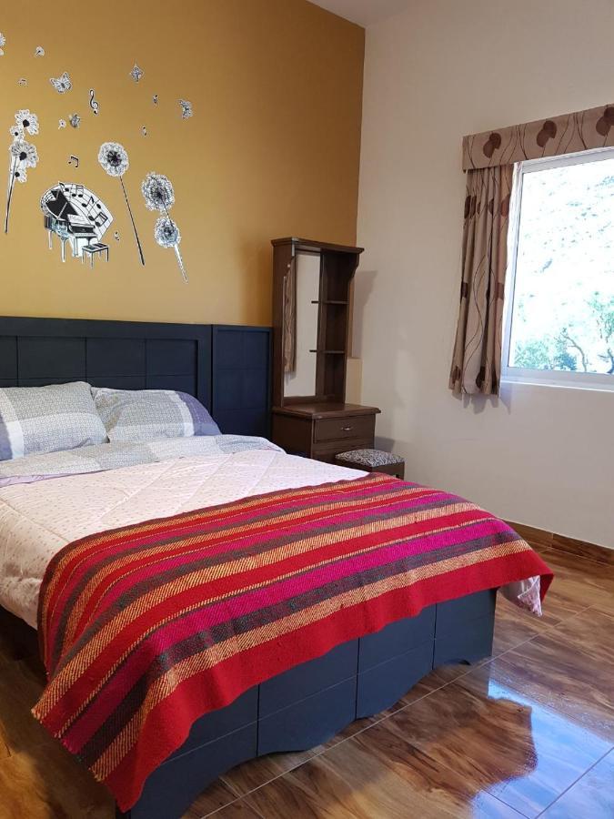 Hotel Mil Estrellas-Torotoro Potosí Buitenkant foto