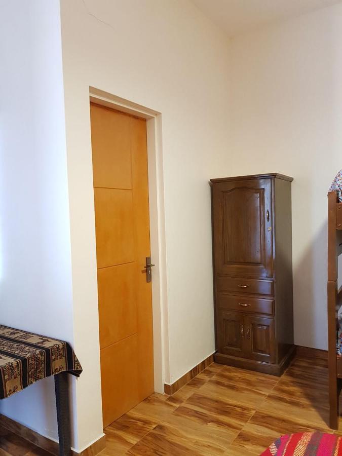 Hotel Mil Estrellas-Torotoro Potosí Buitenkant foto