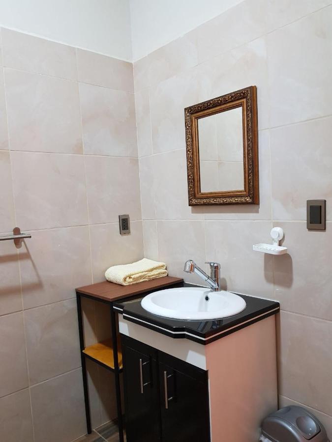Hotel Mil Estrellas-Torotoro Potosí Buitenkant foto